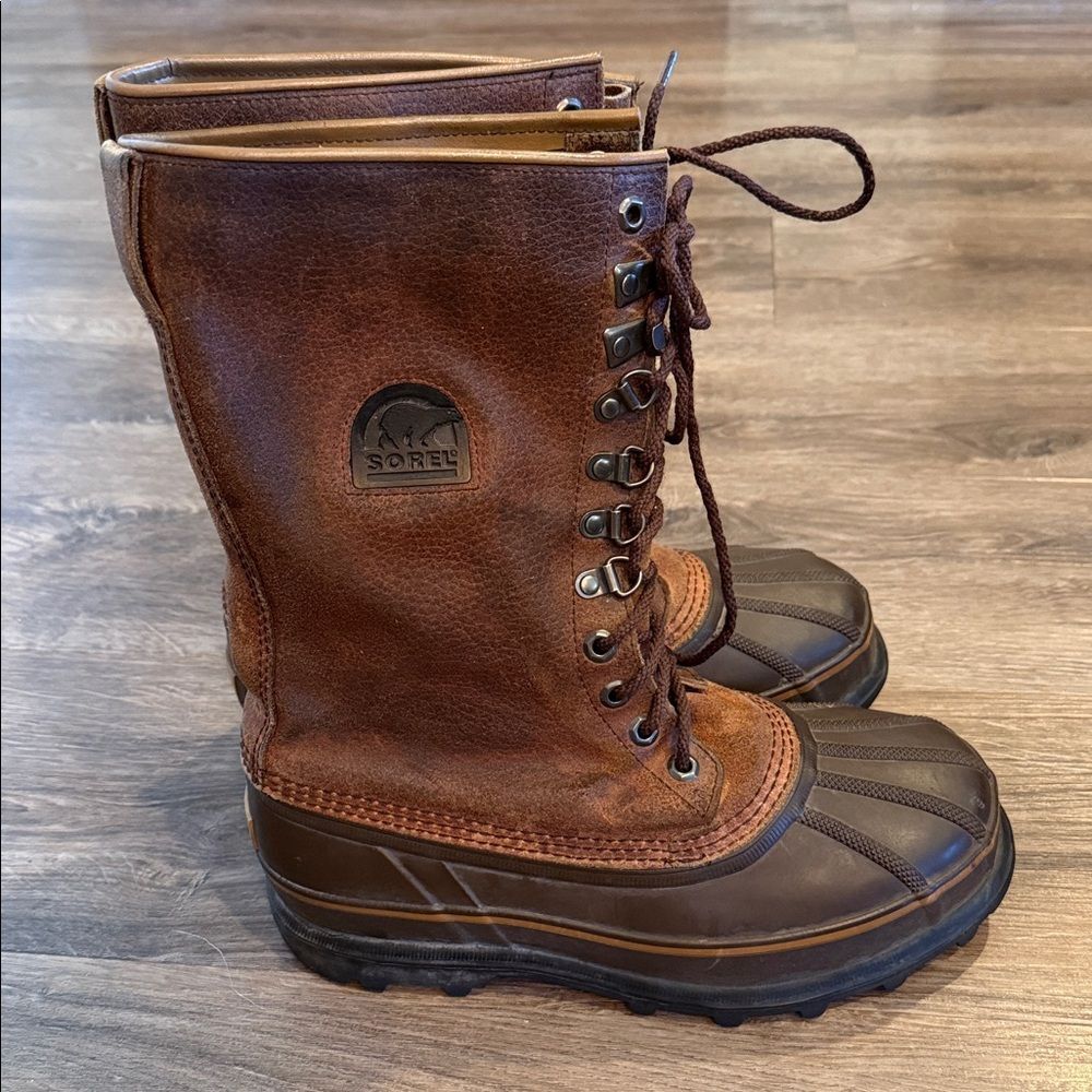 Sorel Maverick Brown Tall Leather Lace Up Snow Boots 7